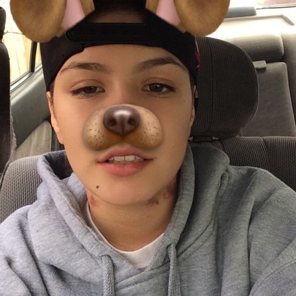 Meet your Posher, Isaabel